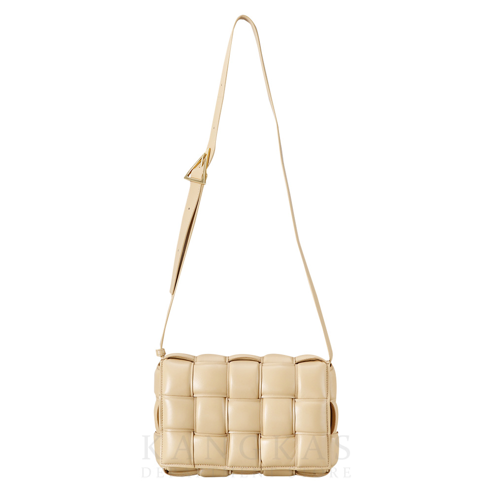 BOTTEGA VENETA(USED)보테가베네타 패딩 카세트 백